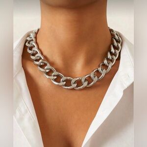Silver Tone Chunky Chain Necklace